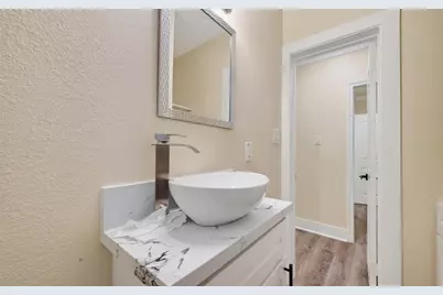 2725 Avenue F, Rosenberg, TX 77471 - Photo 16