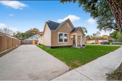 2725 Avenue F, Rosenberg, TX 77471 - Photo 2
