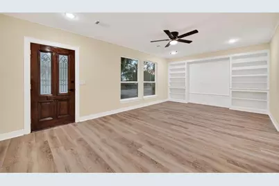 2725 Avenue F, Rosenberg, TX 77471 - Photo 4