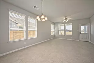 32307 Clouser Minnow St, Fulshear, TX 77441 - Photo 4