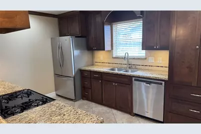 3310 Glen Spring Drive, Houston, TX 77339 - Photo 10