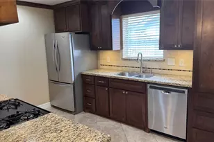 3310 Glen Spring Dr, Houston, TX 77339 - Photo 10