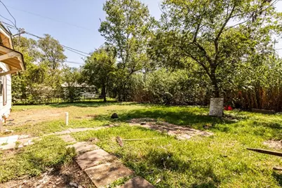 1901 Beck Street, Bryan, TX 77803 - Photo 20