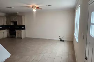 10401 Bauman Rd, Houston, TX 77076 - Photo 4