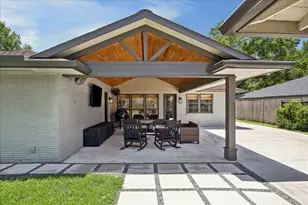 2034 De Milo Dr, Houston, TX 77018 - Photo 18