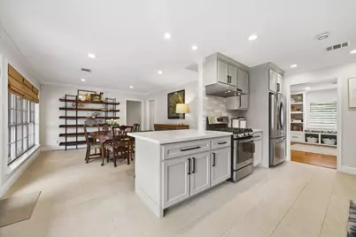 2034 De Milo Drive, Houston, TX 77018 - Photo 8