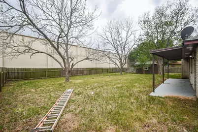 208 Willow Street, Sealy, TX 77474 - Photo 30