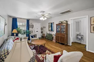 705 W 34th St, Houston, TX 77018 - Photo 6