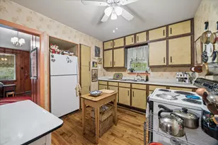705 W 34th St, Houston, TX 77018 - Photo 10