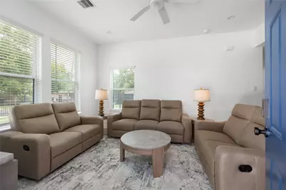 6004 Bois D Arc Street, Houston, TX 77087 - Photo 10