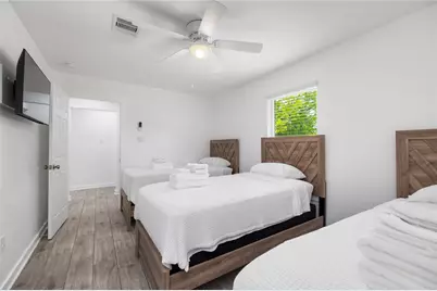 6004 Bois D Arc Street, Houston, TX 77087 - Photo 18