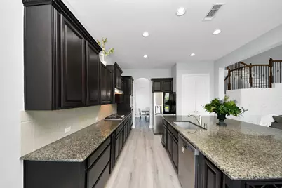 321 Stockport Drive, League City, TX 77573 - Photo 14