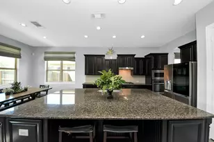 321 Stockport Dr, League City, TX 77573 - Photo 12
