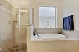 321 Stockport Dr, League City, TX 77573 - Photo 6