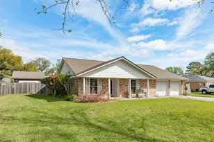 1100 Western Ave, Angleton, TX 77515 - Photo 4