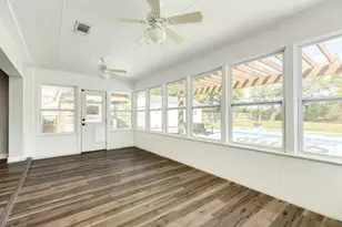 1100 Western Ave, Angleton, TX 77515 - Photo 18