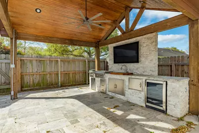 1100 Western Avenue, Angleton, TX 77515 - Photo 8