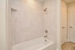 414 Lakeview Dr, Sugar Land, TX 77498 - Photo 16