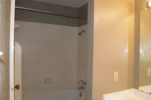 10555 Turtlewood Ct, Houston, TX 77072 - Photo 12