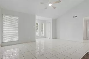 9423 Bollingbrook Dr, Houston, TX 77083 - Photo 6