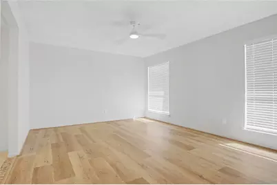 9423 Bollingbrook Drive, Houston, TX 77083 - Photo 16