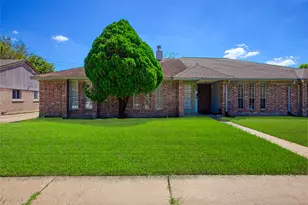 9423 Bollingbrook Dr, Houston, TX 77083 - Photo 1