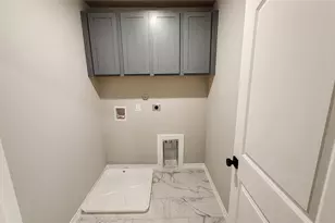 8009 Scanlan Trl, Missouri City, TX 77459 - Photo 16