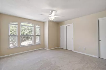 13111 Royal Bell Court, Houston, TX 77047 - Photo 14