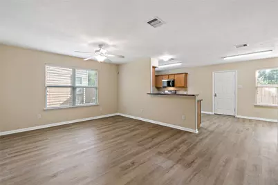 13111 Royal Bell Court, Houston, TX 77047 - Photo 8