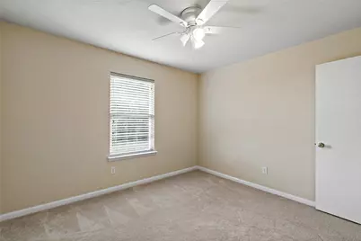 13111 Royal Bell Court, Houston, TX 77047 - Photo 18