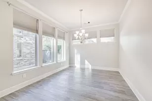 210 Liatris Ct, Conroe, TX 77304 - Photo 18