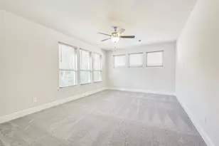 210 Liatris Ct, Conroe, TX 77304 - Photo 32