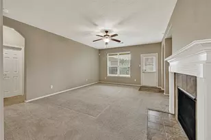 13610 Summer Spring Ln, Rosharon, TX 77583 - Photo 12