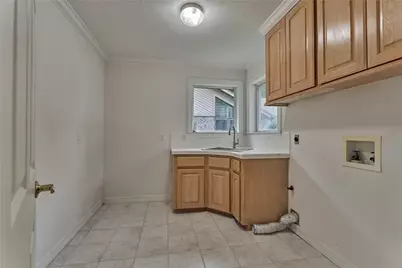 9370 Escondido Drive, Willis, TX 77318 - Photo 32