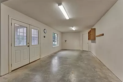 9370 Escondido Drive, Willis, TX 77318 - Photo 32