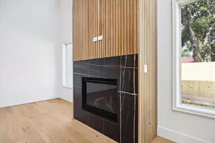 710 Sue Barnett Dr, Houston, TX 77018 - Photo 20