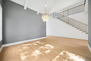 710 Sue Barnett Dr, Houston, TX 77018 - Photo 14