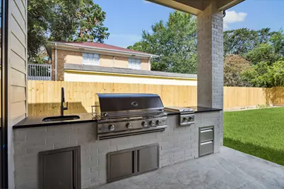 710 Sue Barnett Drive, Houston, TX 77018 - Photo 50