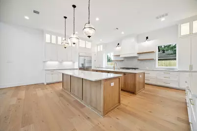 710 Sue Barnett Drive, Houston, TX 77018 - Photo 24