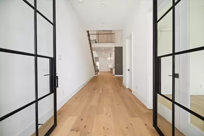 710 Sue Barnett Drive, Houston, TX 77018 - Photo 12