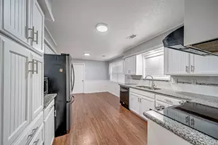 2508 Esther Ave E, Pasadena, TX 77502 - Photo 8