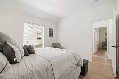 73 W Sandalbranch Circle, The Woodlands, TX 77382 - Photo 20