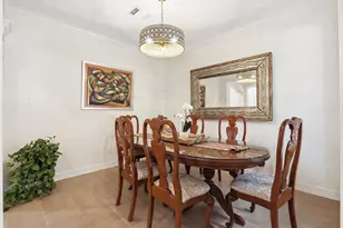 73 W Sandalbranch Cir, The Woodlands, TX 77382 - Photo 6