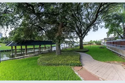 8311 Amber Cove Drive, Houston, TX 77346 - Photo 20