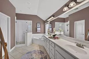 514 Oak Ridge Grove Cir, Oak Ridge North, TX 77386 - Photo 18