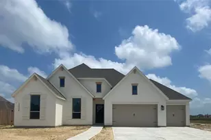 12219 Sweetbriar Loop, Mont Belvieu, TX 77523 - Photo 1