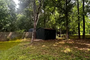 122 Ash Vly, Livingston, TX 77351 - Photo 6