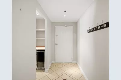 7700 Seawall Boulevard #501, Galveston, TX 77551 - Photo 4