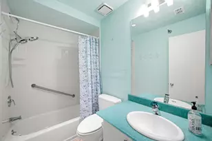 7700 Seawall Blvd, Galveston, TX 77551 - Photo 36