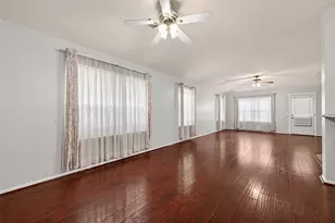 14926 Sugar Stone Dr, Sugar Land, TX 77498 - Photo 6